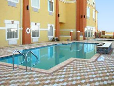 Super 8 By Wyndham Hidalgo/Mcallen Area エクステリア 写真